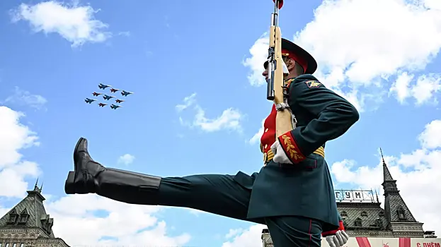 Колонна военной техники не примет участие в параде в Москве в День Победы
