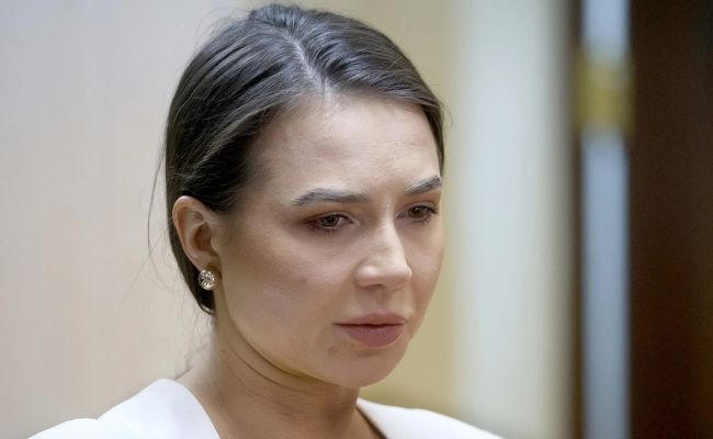 Блогерша Лерчек просит отменить срок ее бывшему мужу