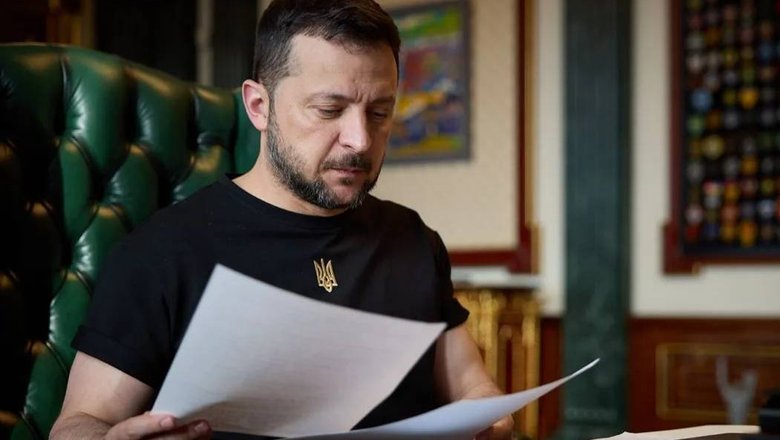 Лукашенко: Украинцы виноваты в избрании Зеленского и платят за своё решение