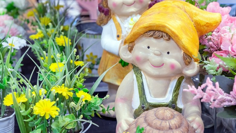 Мошенники рассылают россиянам «штрафы за борщевик» — по ссылке переходить нельзя