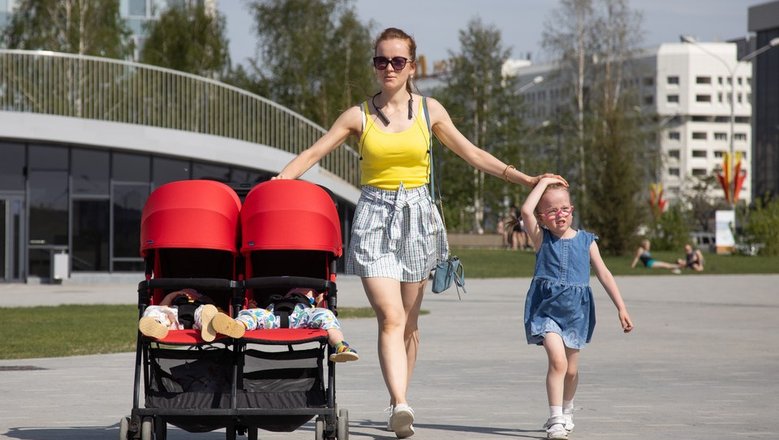 Российским семьям напомнили о дополнительной налоговой выплате: кому положена