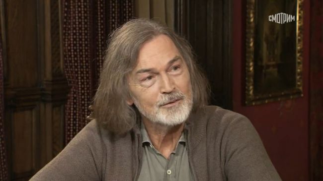 Стала известна цена самой дорогой картины российского художника Никаса Сафронова