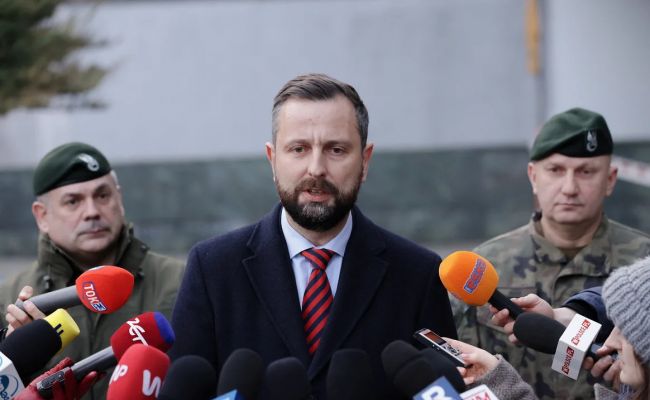 В Польше возмутились отказом Киева считать Бандеру и Шухевича преступниками