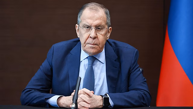 Лавров призвал Рубио эвакуировать дипперсонал США из Киева
