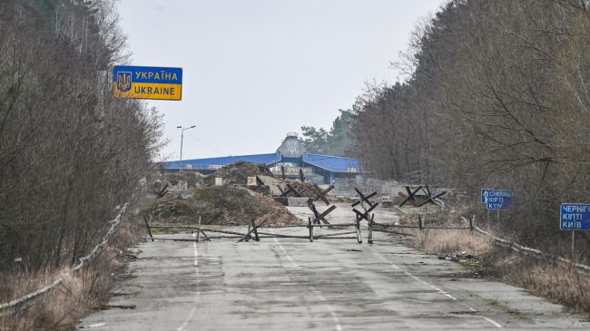 Граждане Украины продолжают бежать в Белоруссию даже через закрытую границу