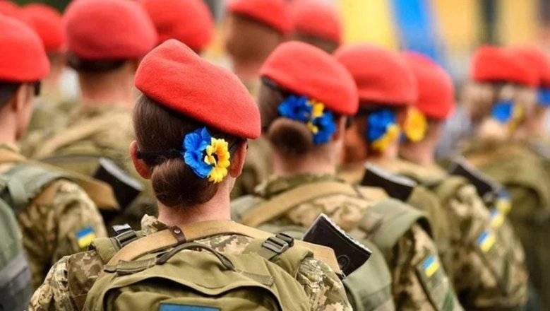 Лишают соцвыплат, пугают тюрьмой: жительниц Харьковской области принуждают служить в ВСУ