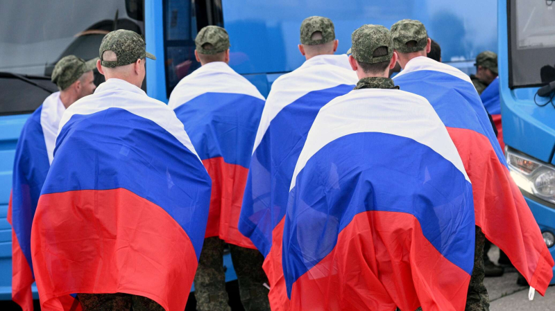 Путин поблагодарил президента ОАЭ за содействие в обмене пленными с Украиной