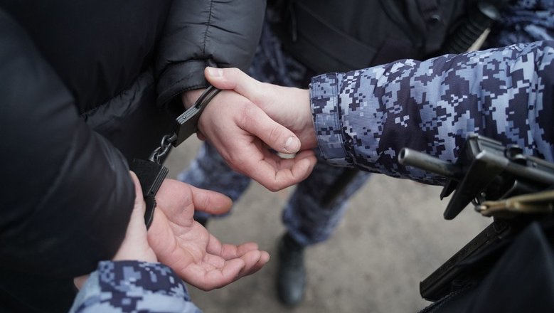 Арестованы трое подозреваемых в выводе за границу 30 млрд рублей через Qiwi