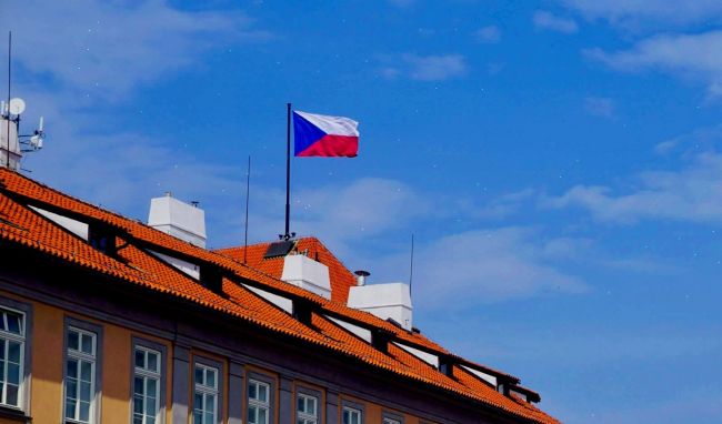 Чехия значительно сократит присутствие своих военных на восточным фланге НАТО