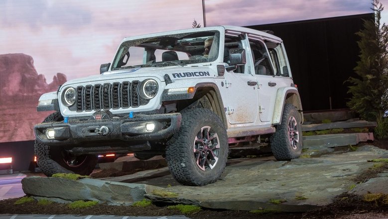 Производитель Jeep отзывает более миллиона автомобилей: в машинах найдена опасная уязвимость
