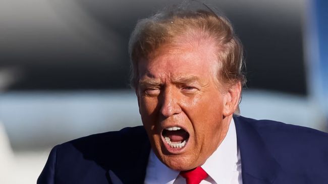 Трамп пообещал «разбомбить» Иран, если сделка с ним не будет достигнута