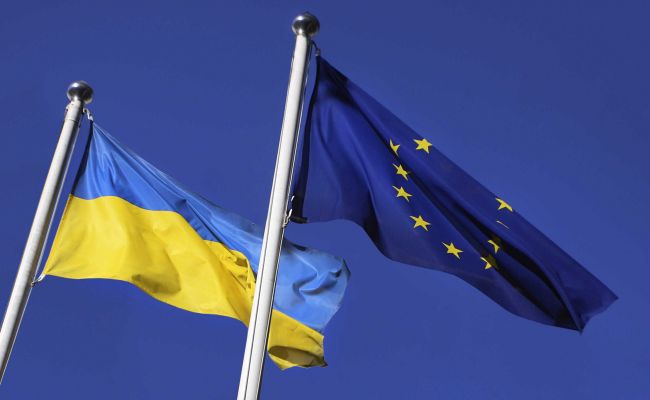 Евросоюз профинансировал закупку ракет и дронов для Украины