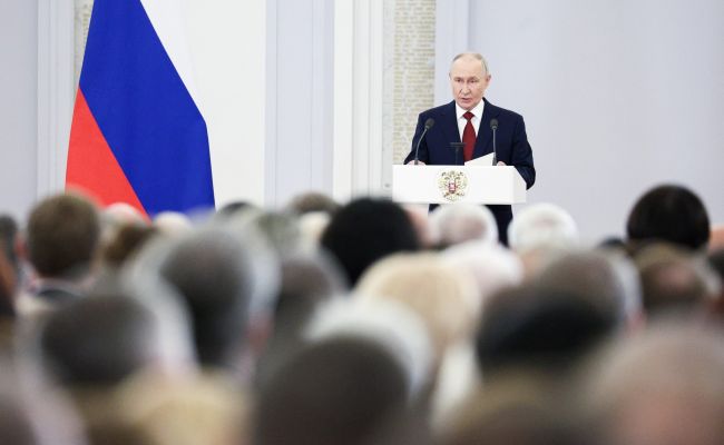 Путин провел встречи с руководителями думских фракций
