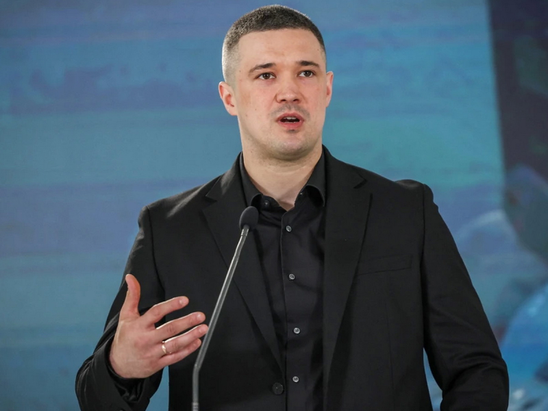 «Мы медленно проигрываем»: экс-глава минобороны Украины Федоров допустил поражение в конфликте с Россией