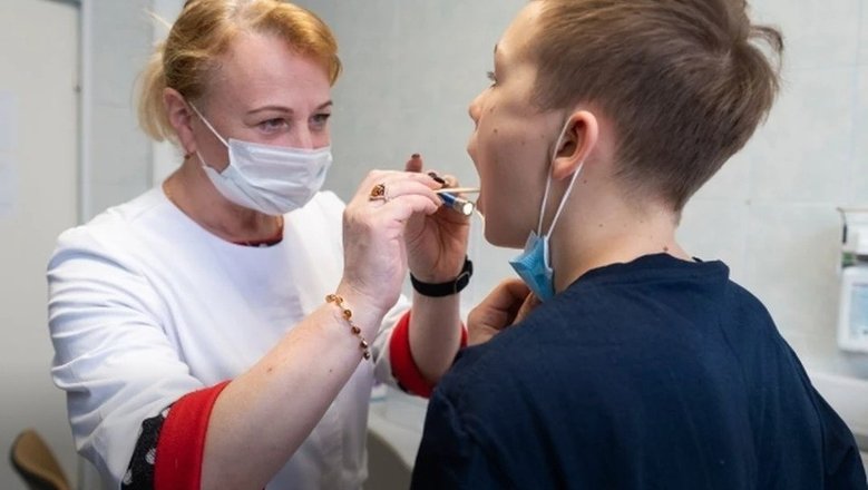 Названы болезни, которые можно выявить по состоянию полости рта