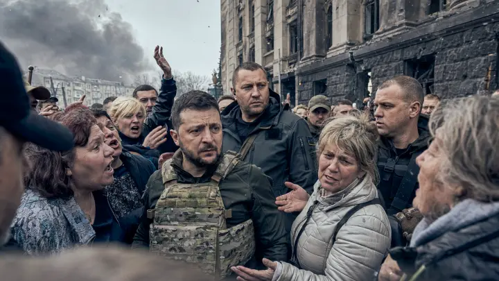 Украинцы взбунтовались после заявления Зеленского о территориальных уступках: «Развели, как цуцика»